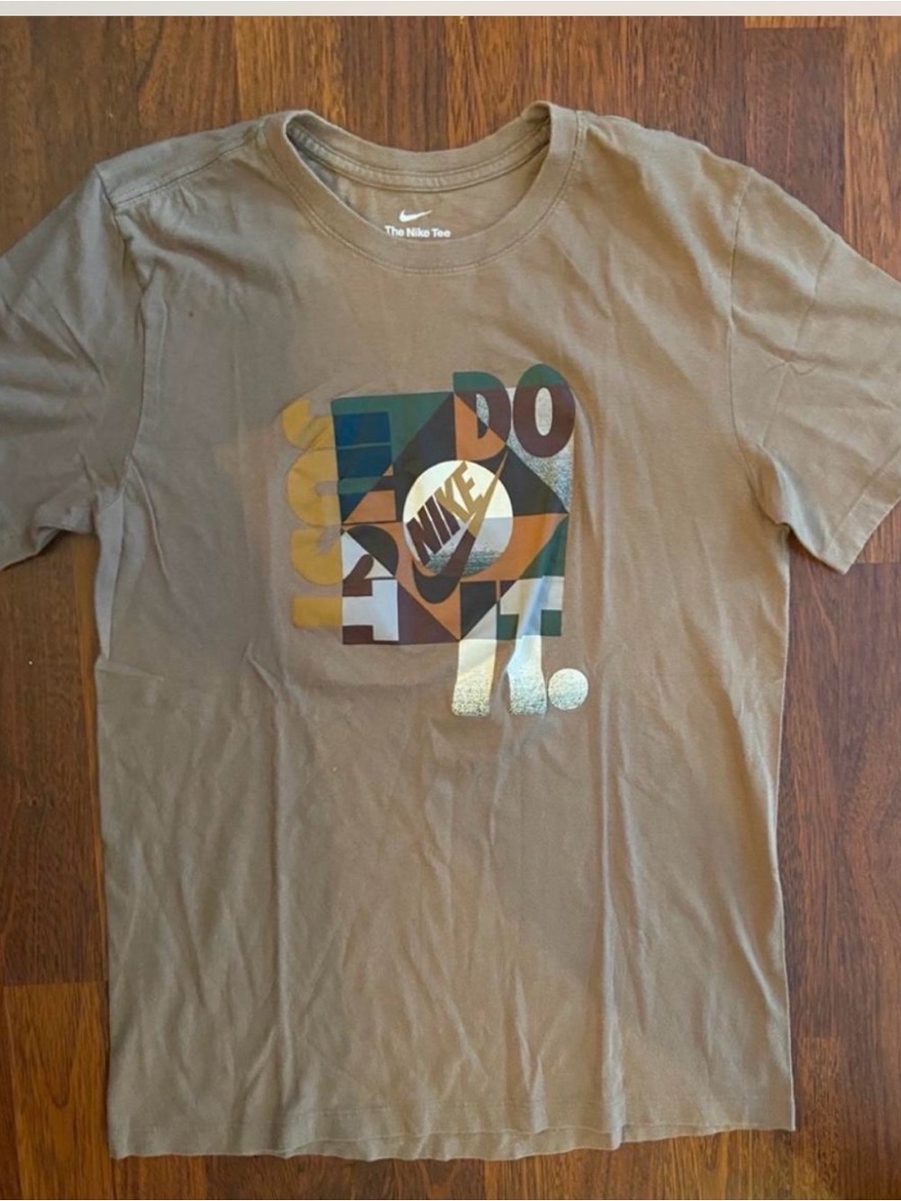 a Nike Sportswear "Just Do It" Graphic T-Shirt